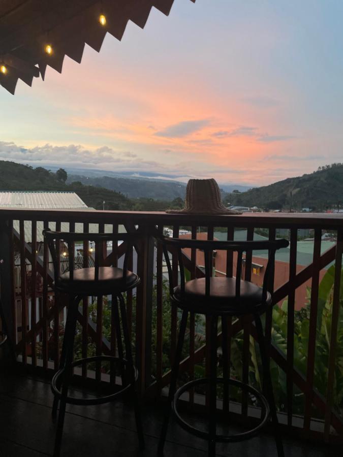 Dreams Lodge Orosi Cartago Exterior foto